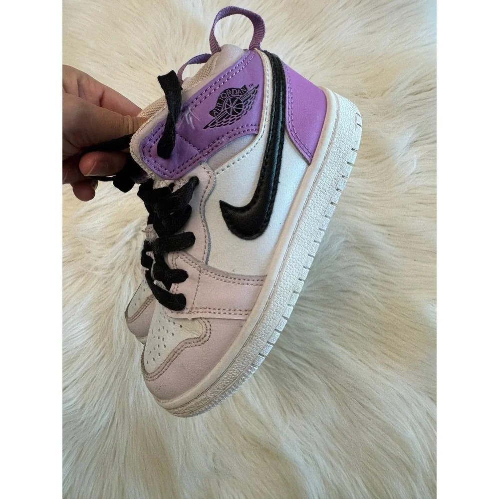 Nike toddler size 11C purple pink mid dunk